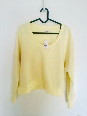 NWT UpWest Pale Yellow Scoop-Neck Sweatshirt